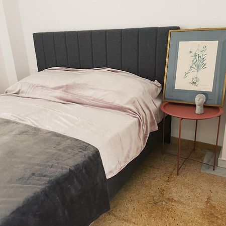 Olive Apartment Renovated 2022 Piraeus Luaran gambar